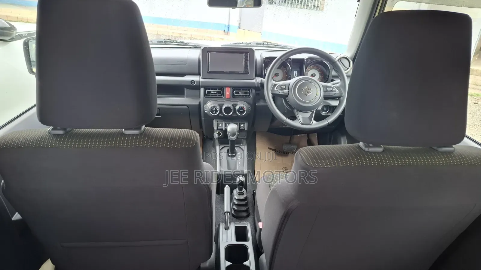 Suzuki Jimny 2019 White