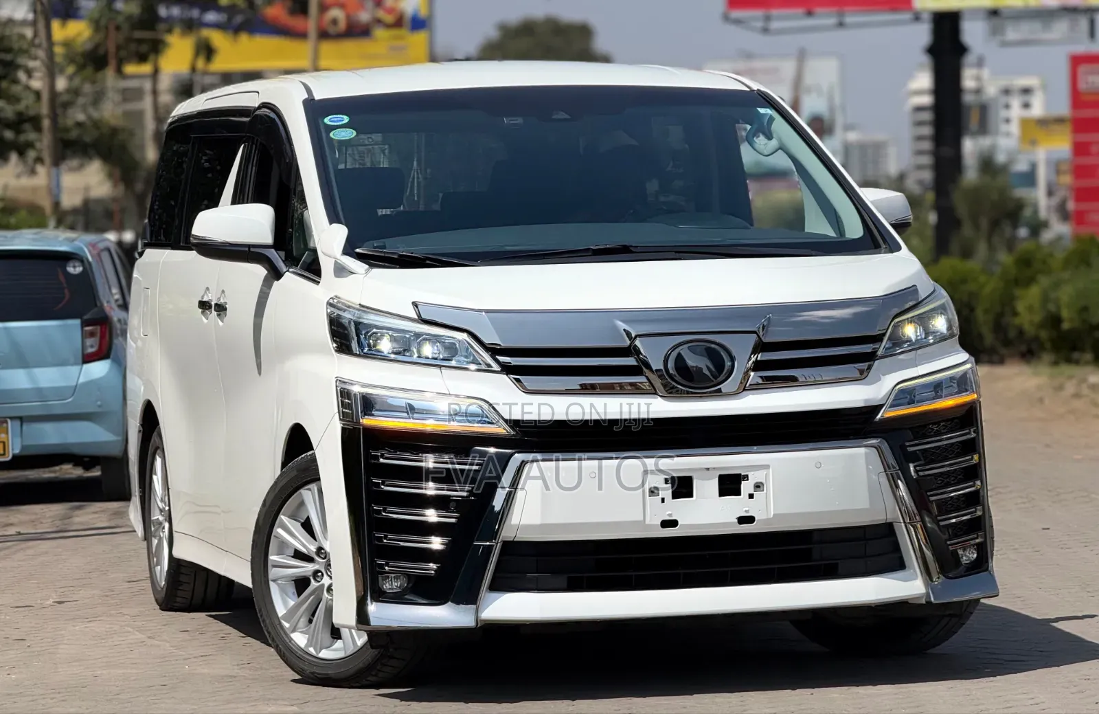 Toyota Alphard 2019 White