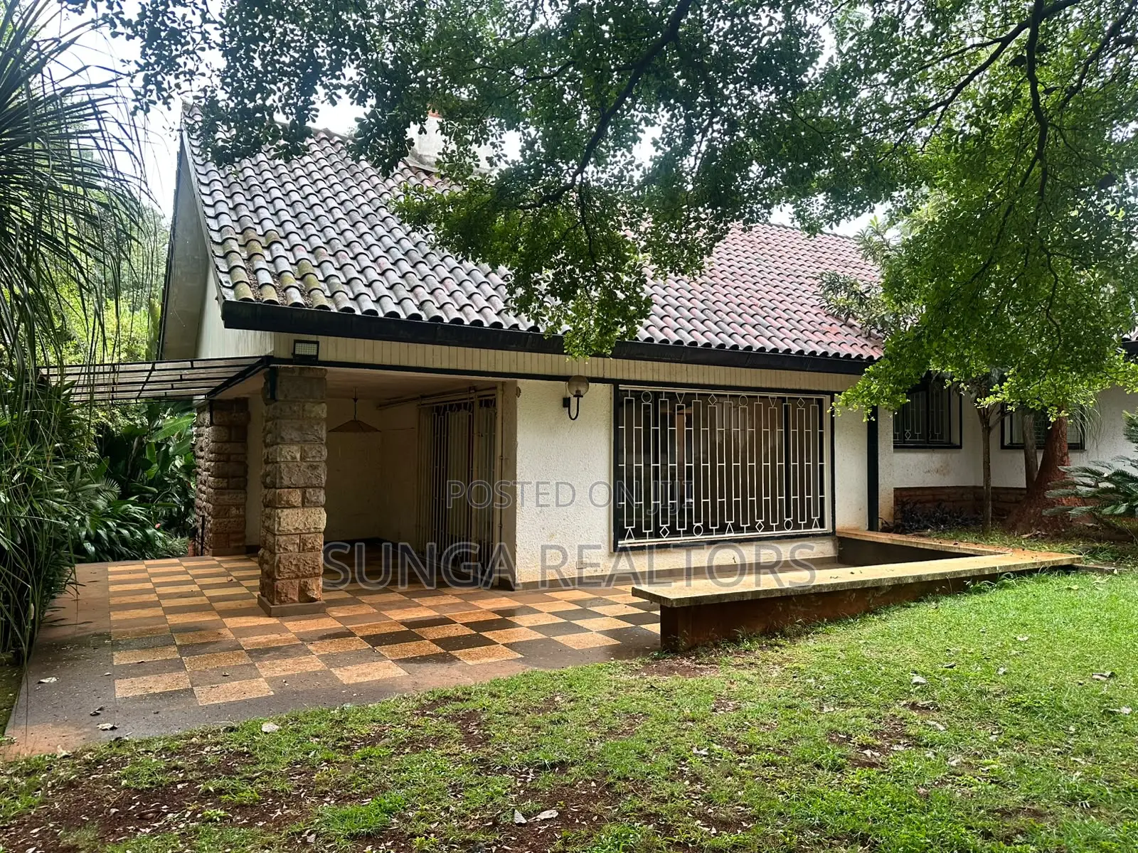 4bdrm Bungalow in Peponi Rd., Kitisuru for rent