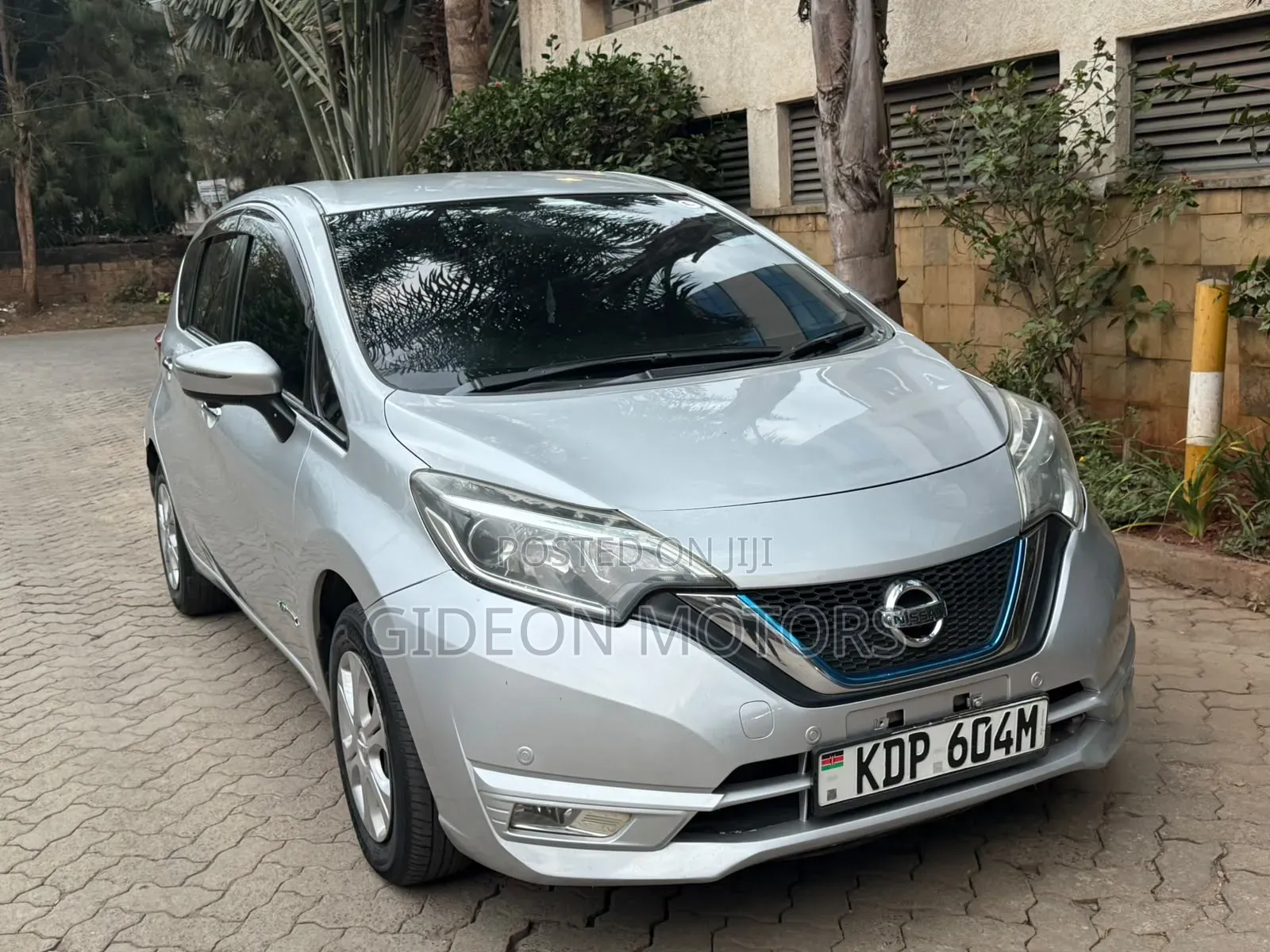 Nissan Note 2017 Silver