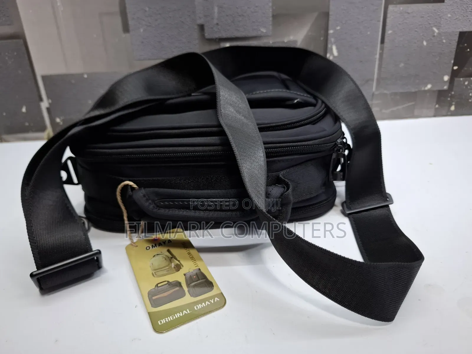 Omaya Men's Vertical Shoulder Pouch/Bag