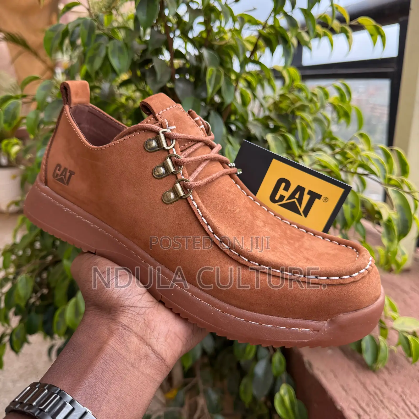 Cat Colorado Moc Toe Low Boot