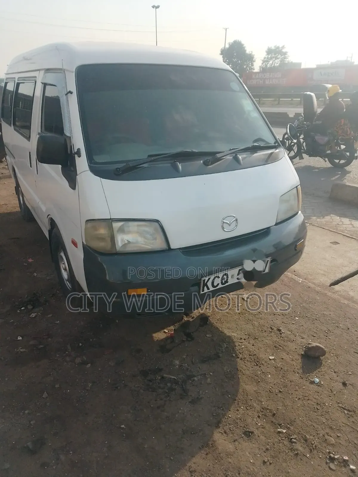 Mazda Bongo 2012 White