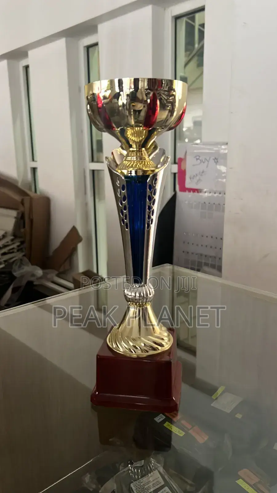 Quality Trophy 34cm – Elegant Design for All Occasions 