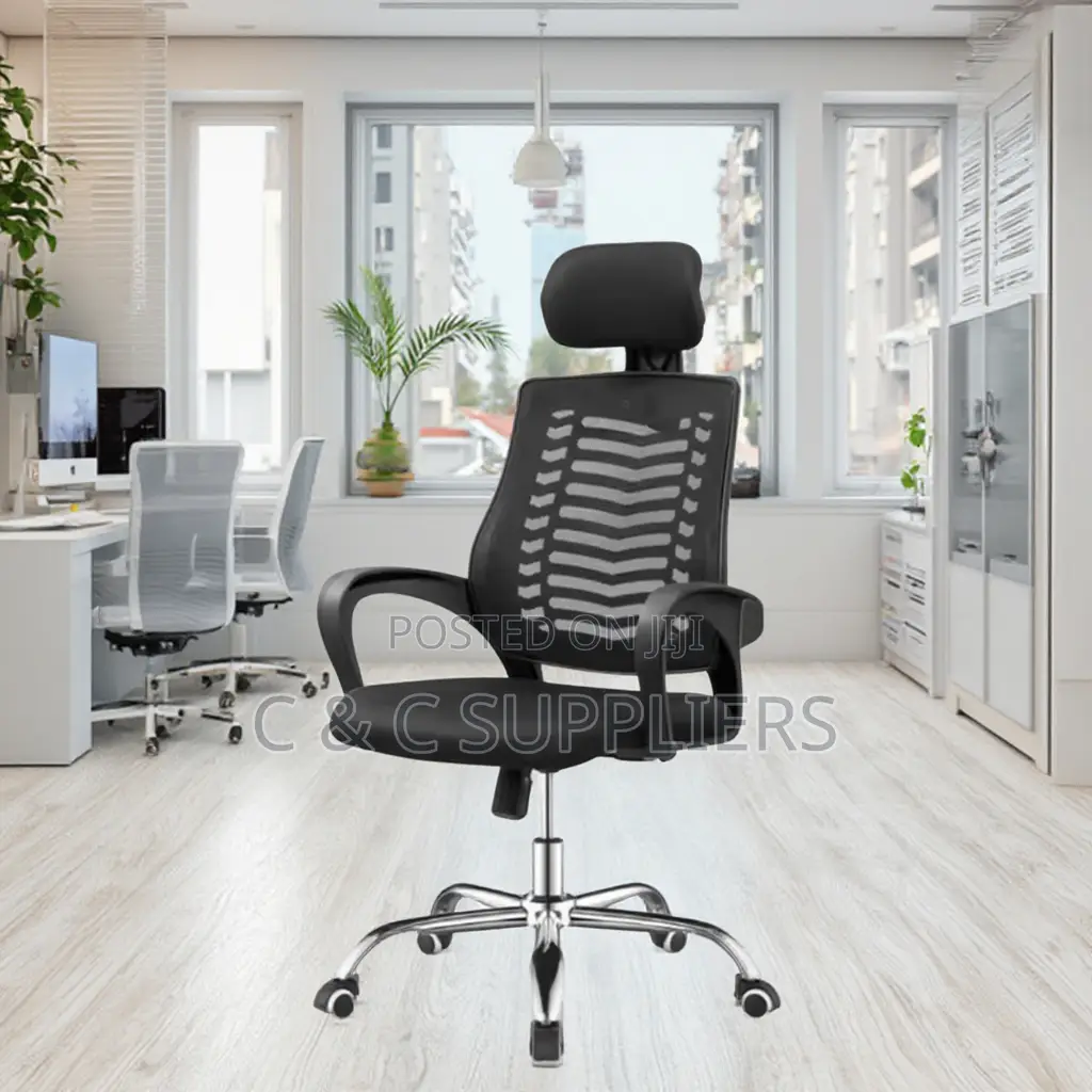 Black Breathable Conference Headrest Chair