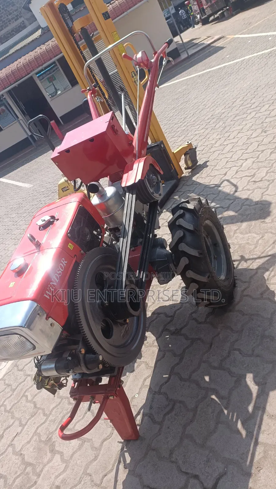 16hp Windsor Walking Tractor