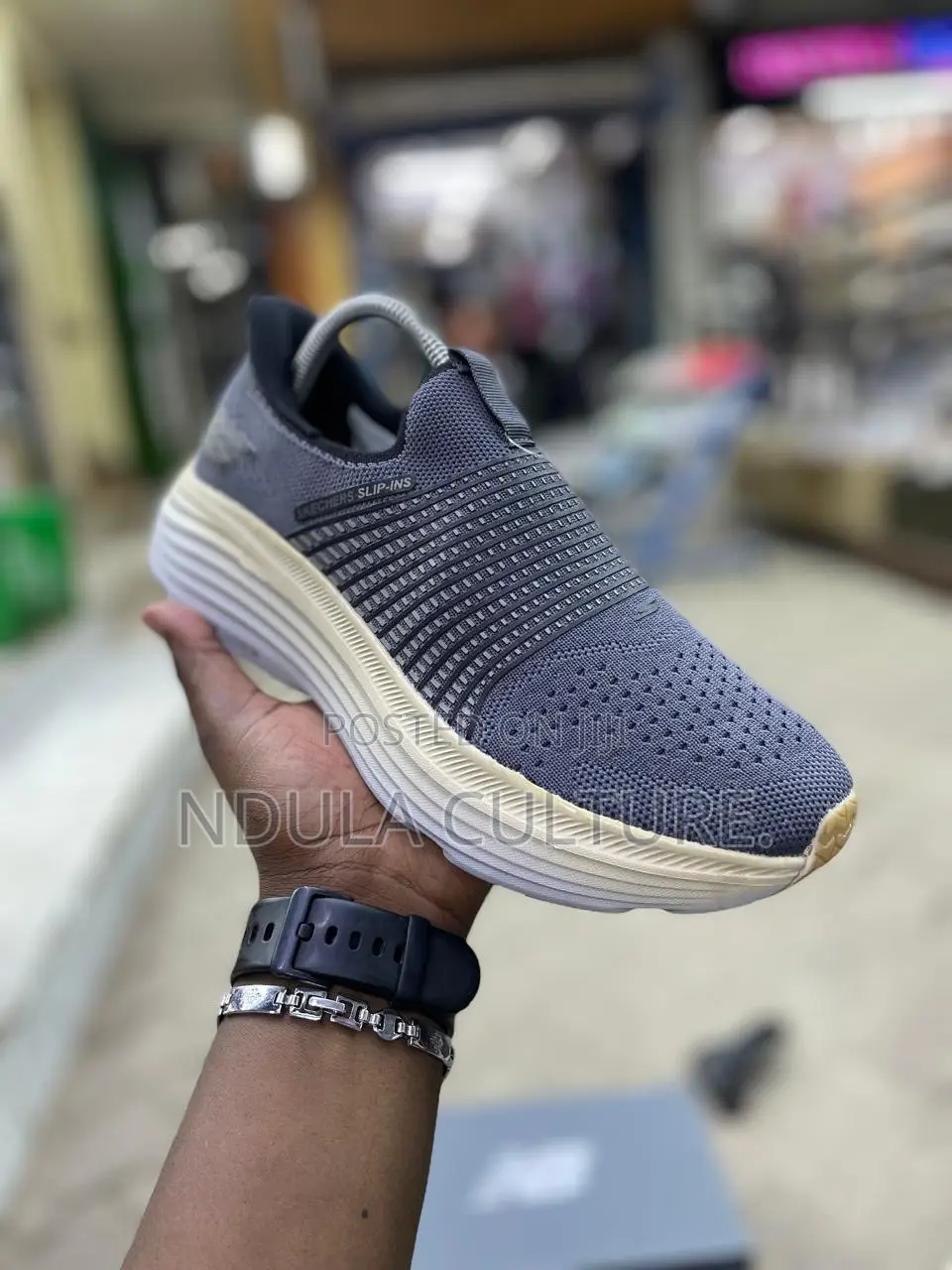 Skechers Slip-Ins Go Run Elevate 2.0