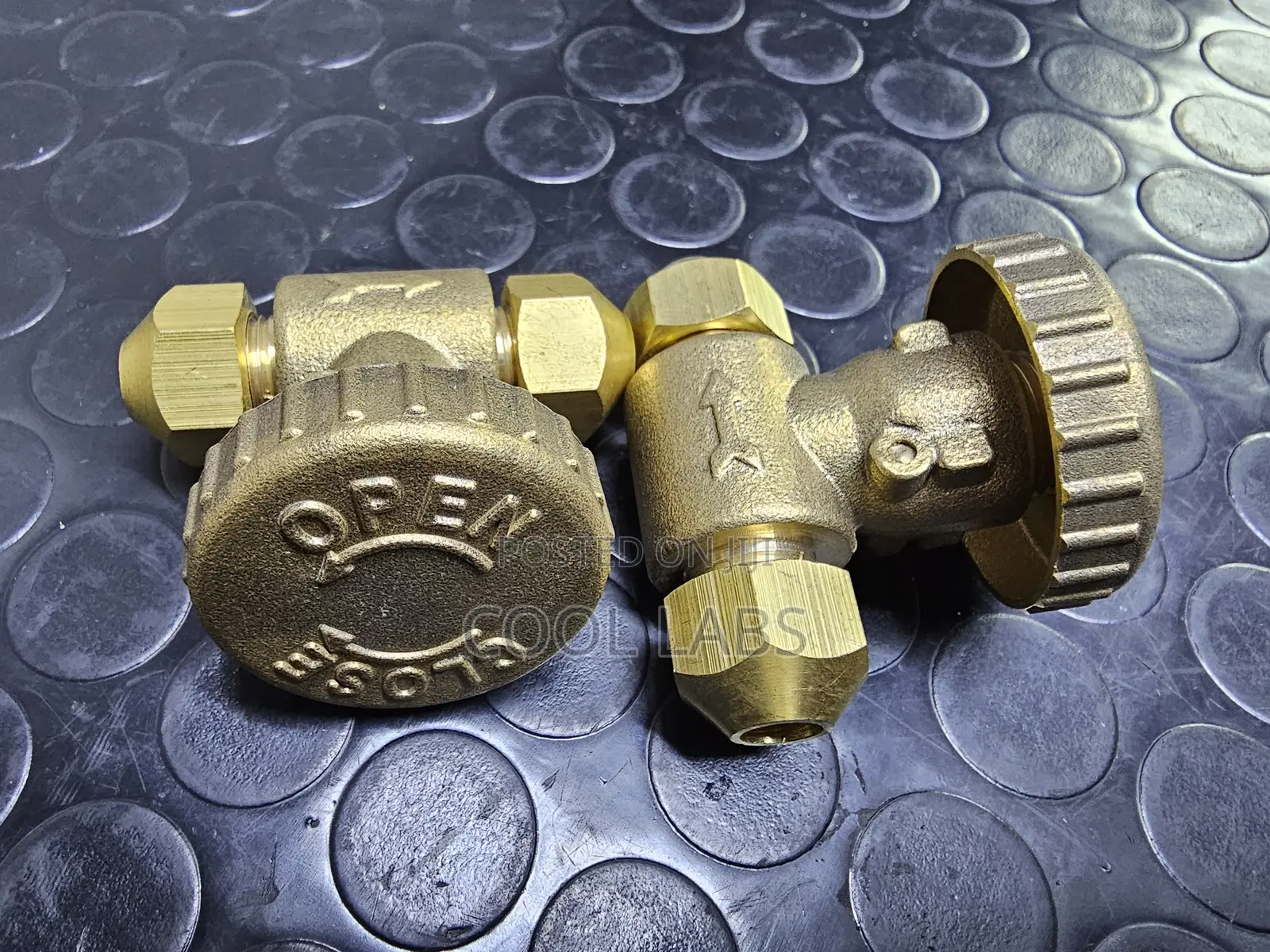 Control Taps (Brass) for Labs,Restaurants LPG