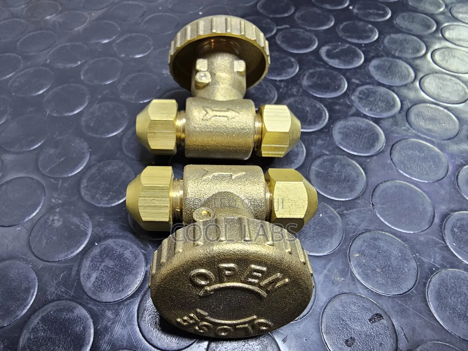 Control Taps (Brass) for Labs,Restaurants LPG