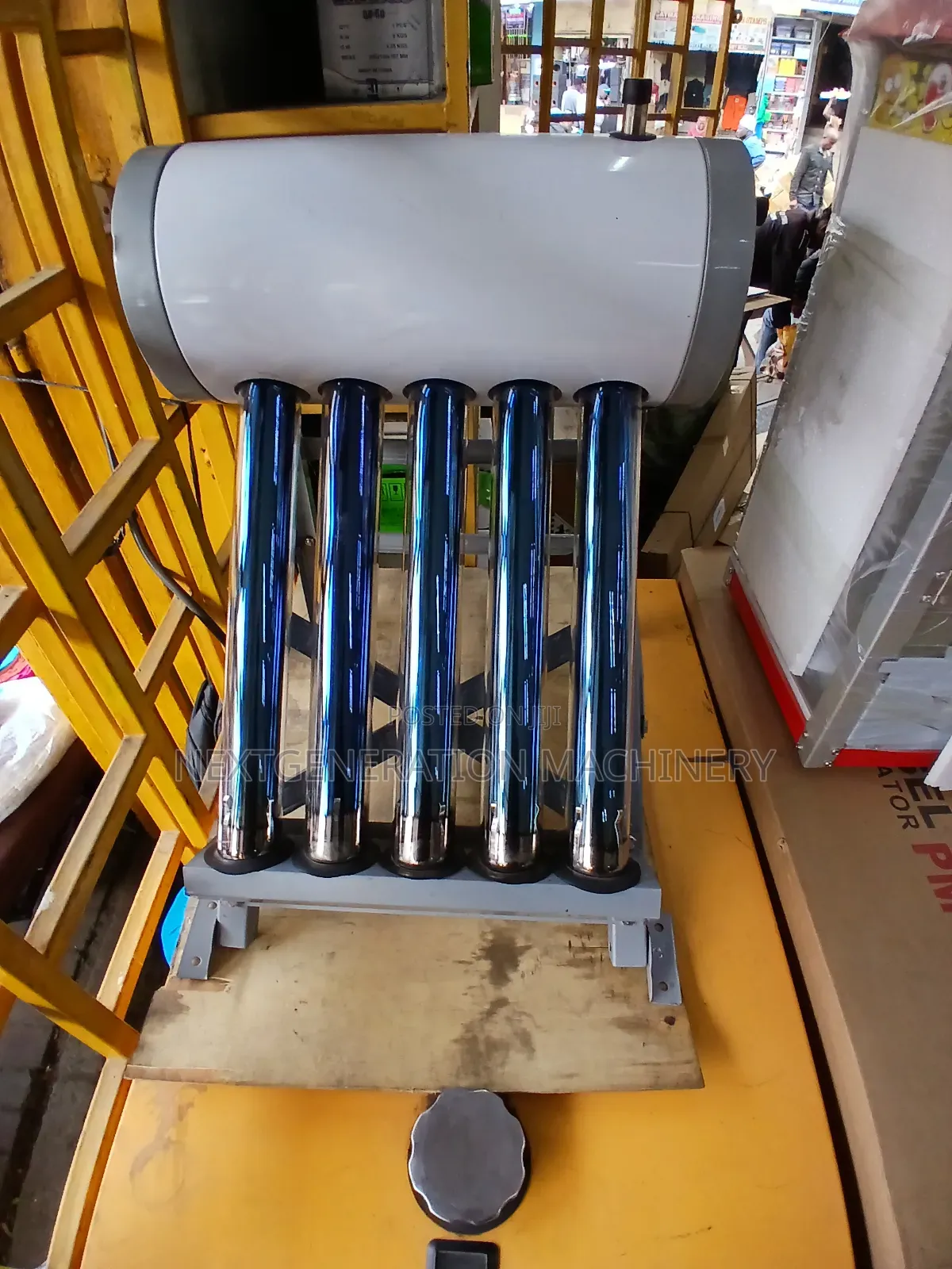 Non Pressurised Solar Heater