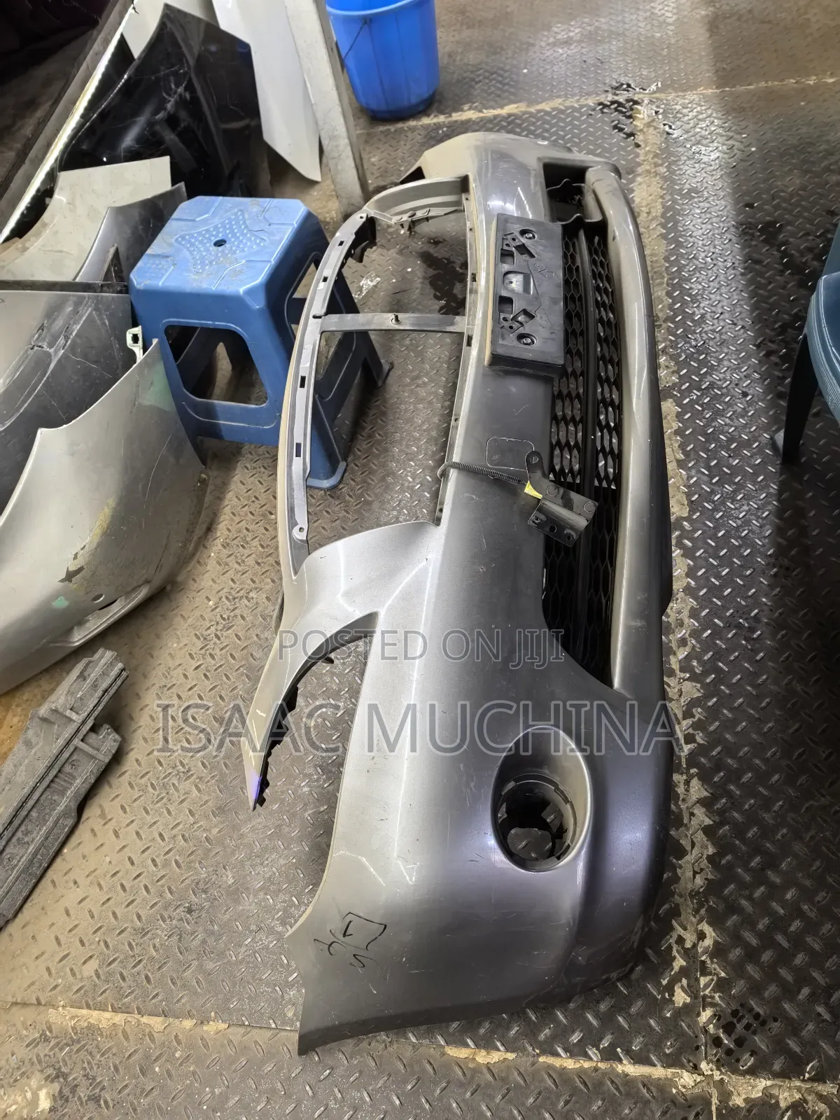 Nissan Fuga Bumper