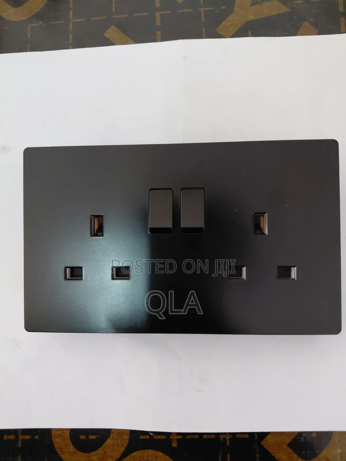 13a 2 Gang Switched Socket Without Neon