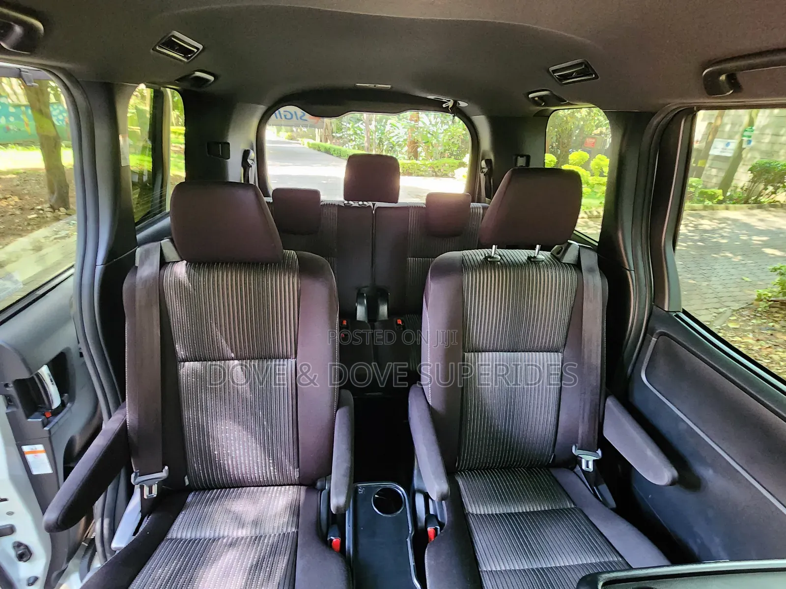 Toyota Voxy ZS 2WD 7-Seater 2019 White