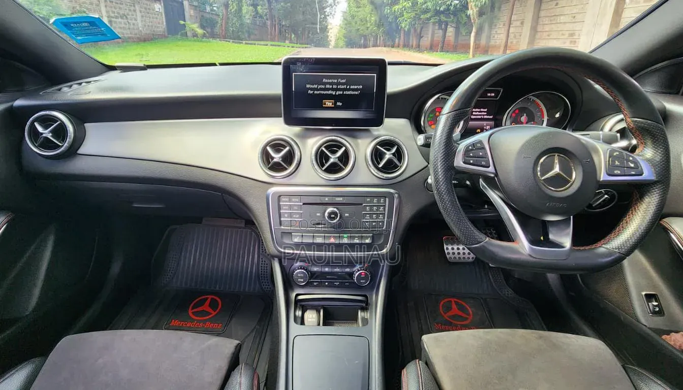 Mercedes-Benz C180 2016 White