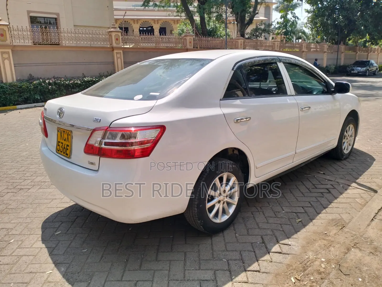 Toyota Premio 2012 White