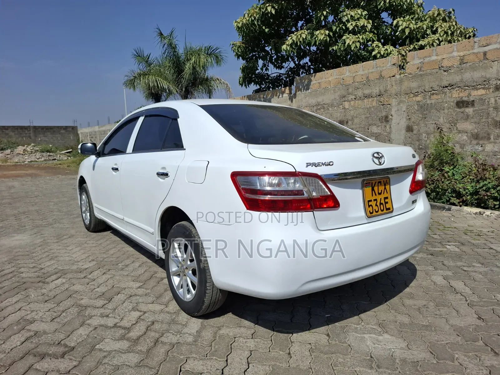 Toyota Premio 2012 White