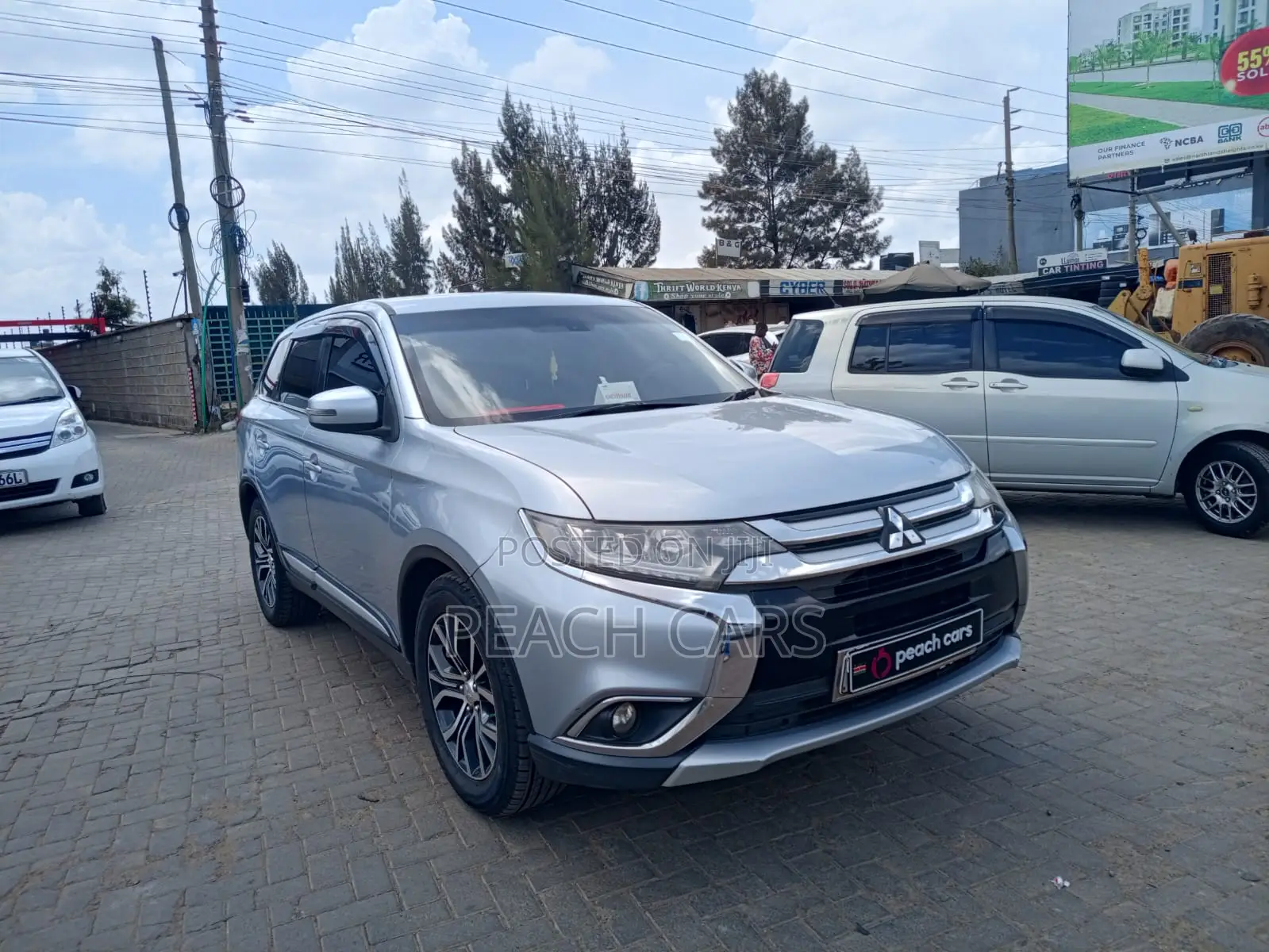 Mitsubishi Outlander 2016 Silver