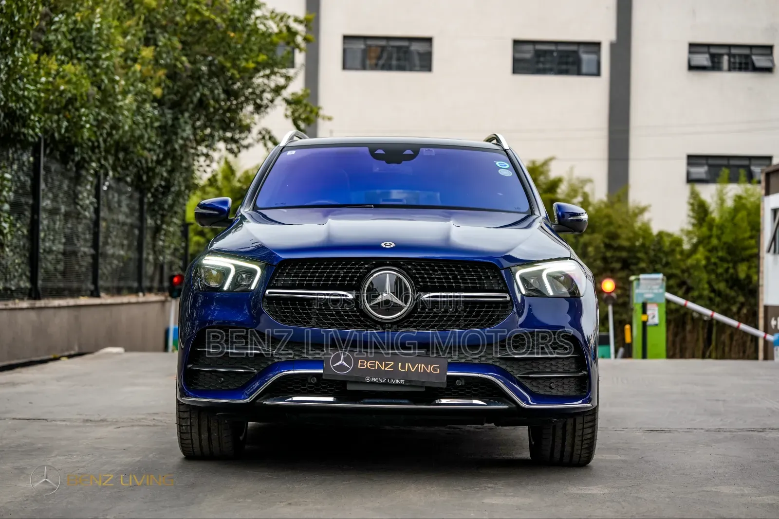 Mercedes-Benz GLE-Class 2020 Blue