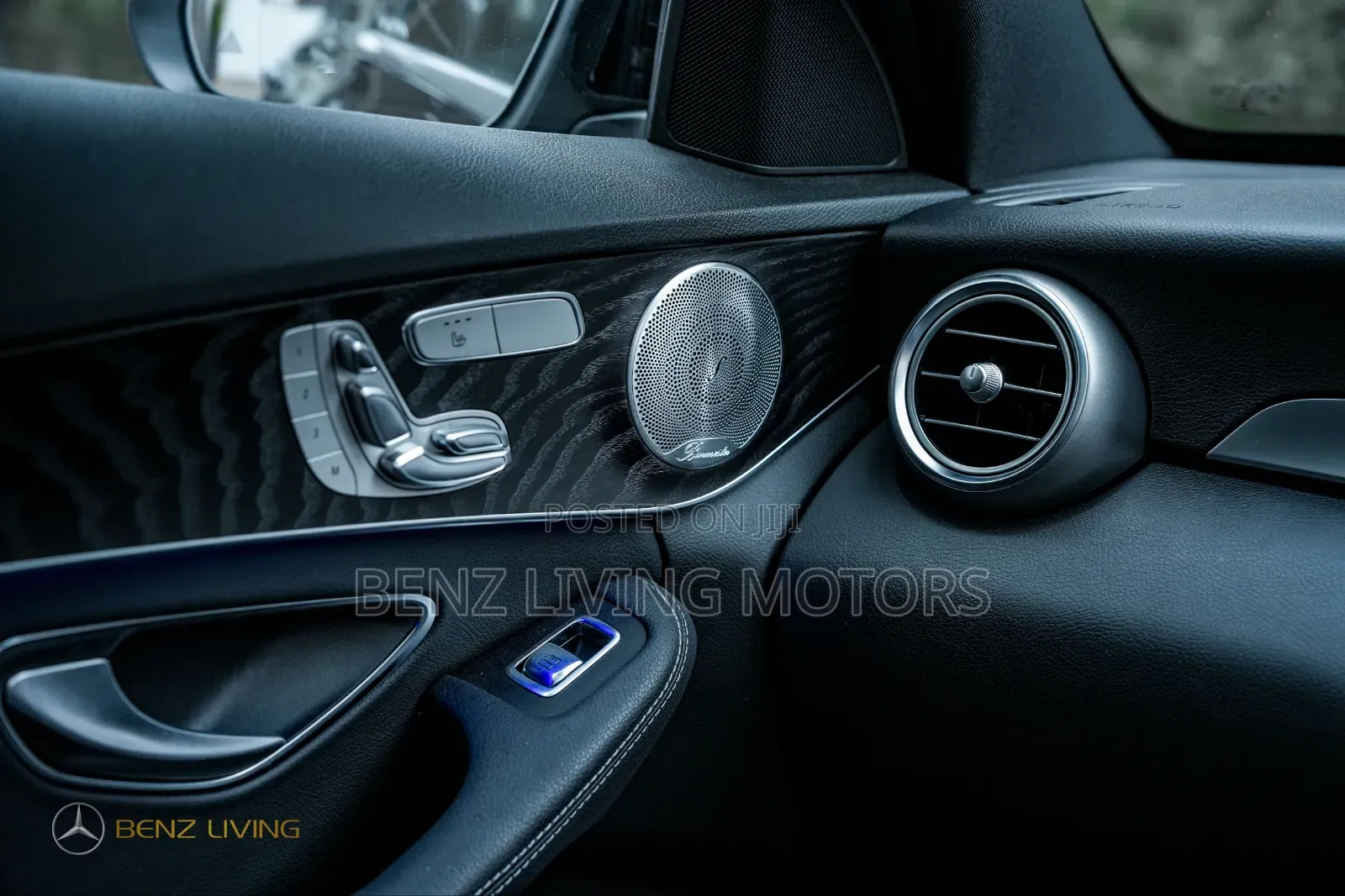 Mercedes-Benz C200 2019 Black