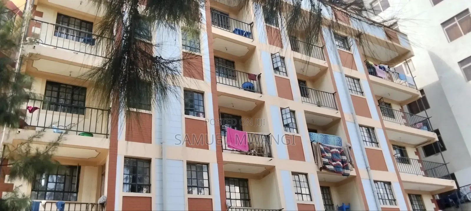 2bdrm Block of Flats in South B for sale