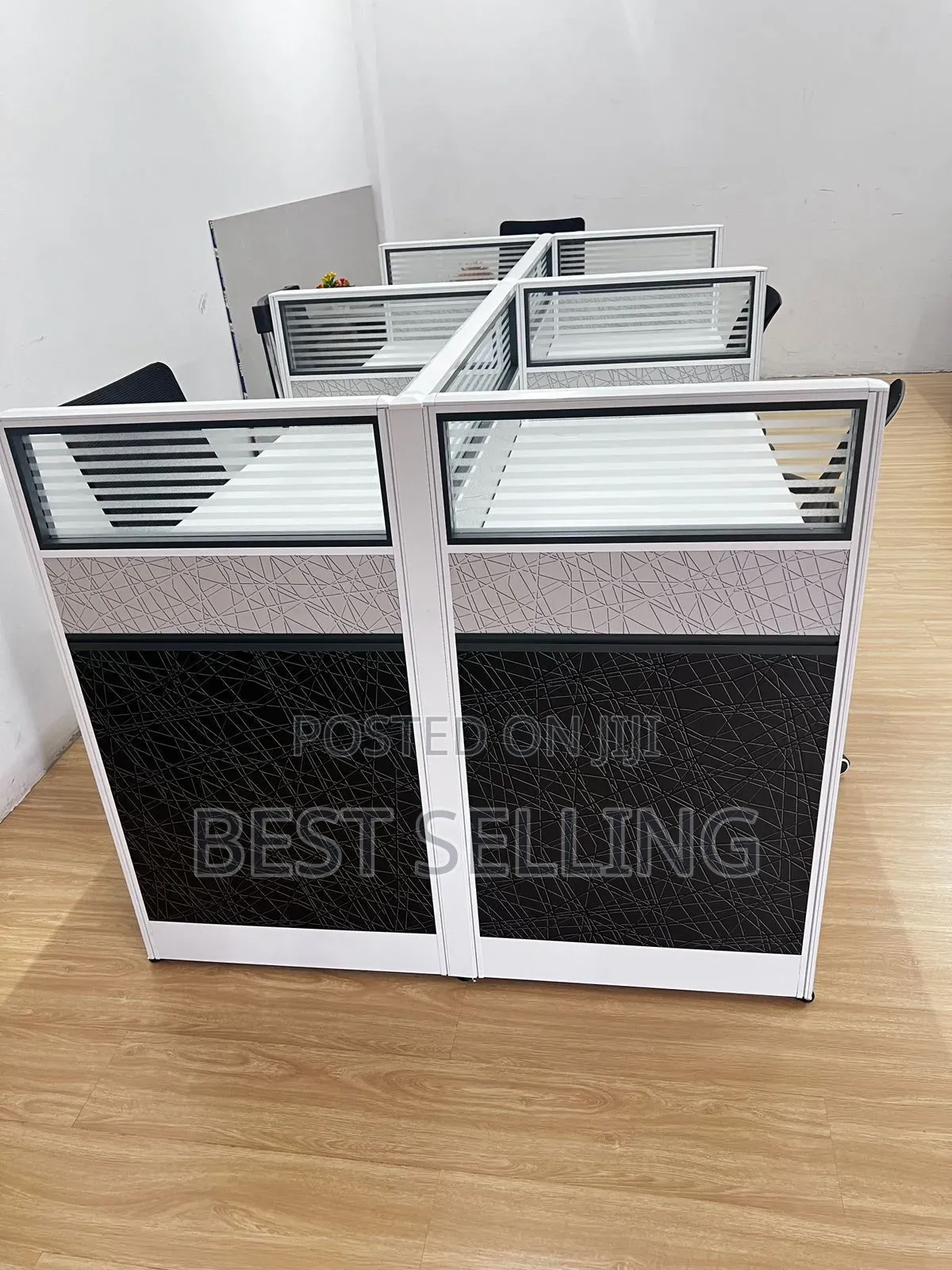 White Black 4 Way Working Station Aluminum Metal