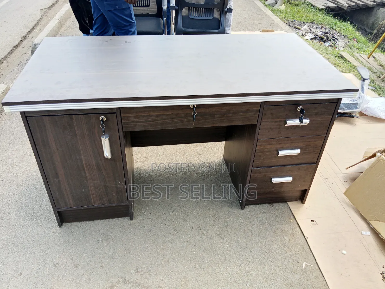 1.2m Brown Executive Office Desk