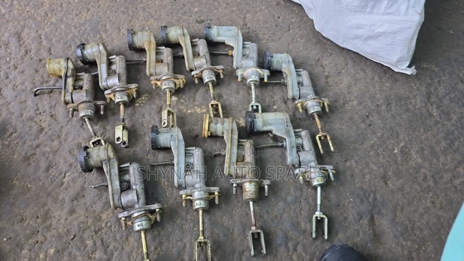 Clutch Master Cylinder Isuzu Dmax Old Model