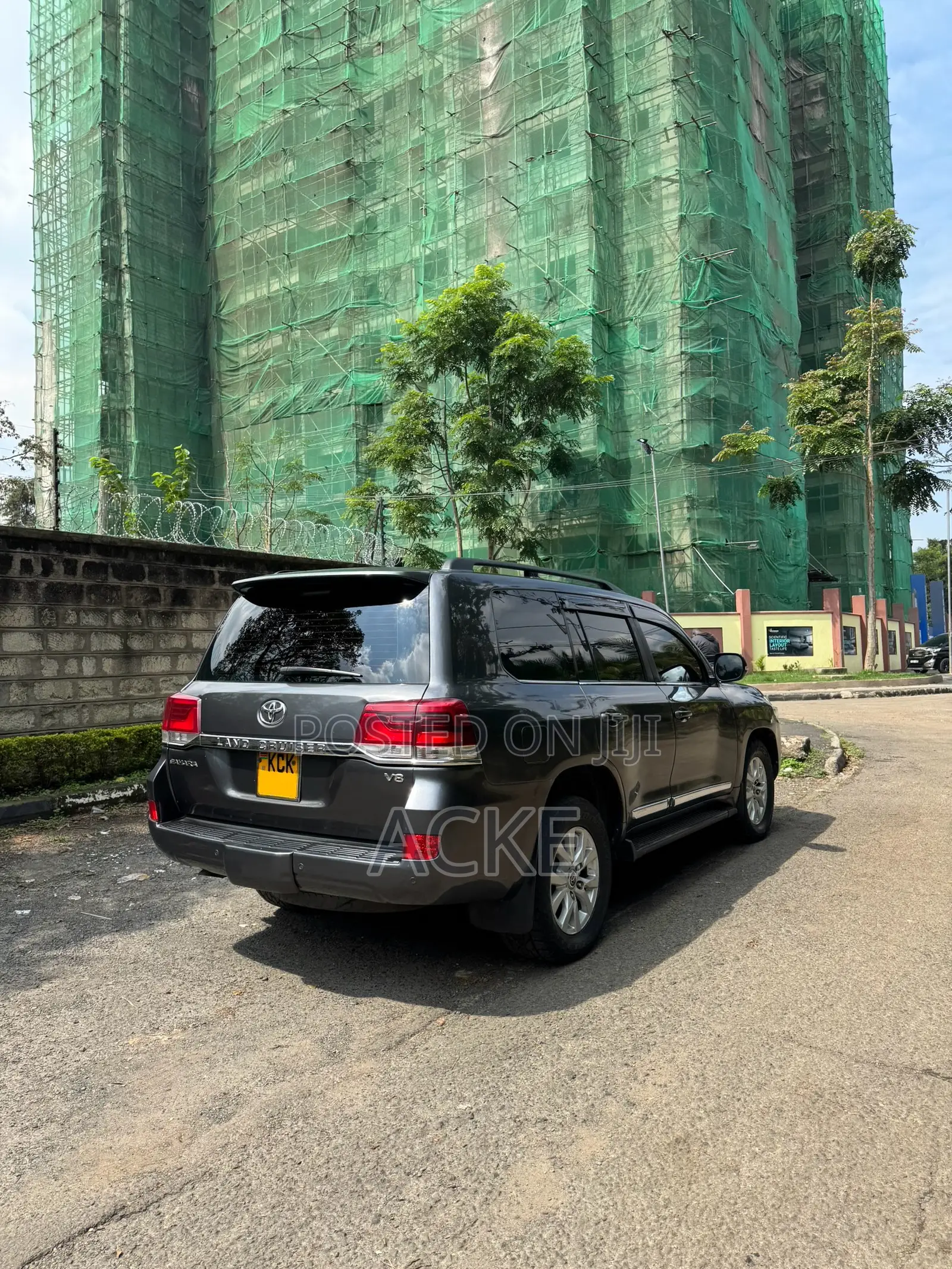 Toyota Land Cruiser 2016 Gray