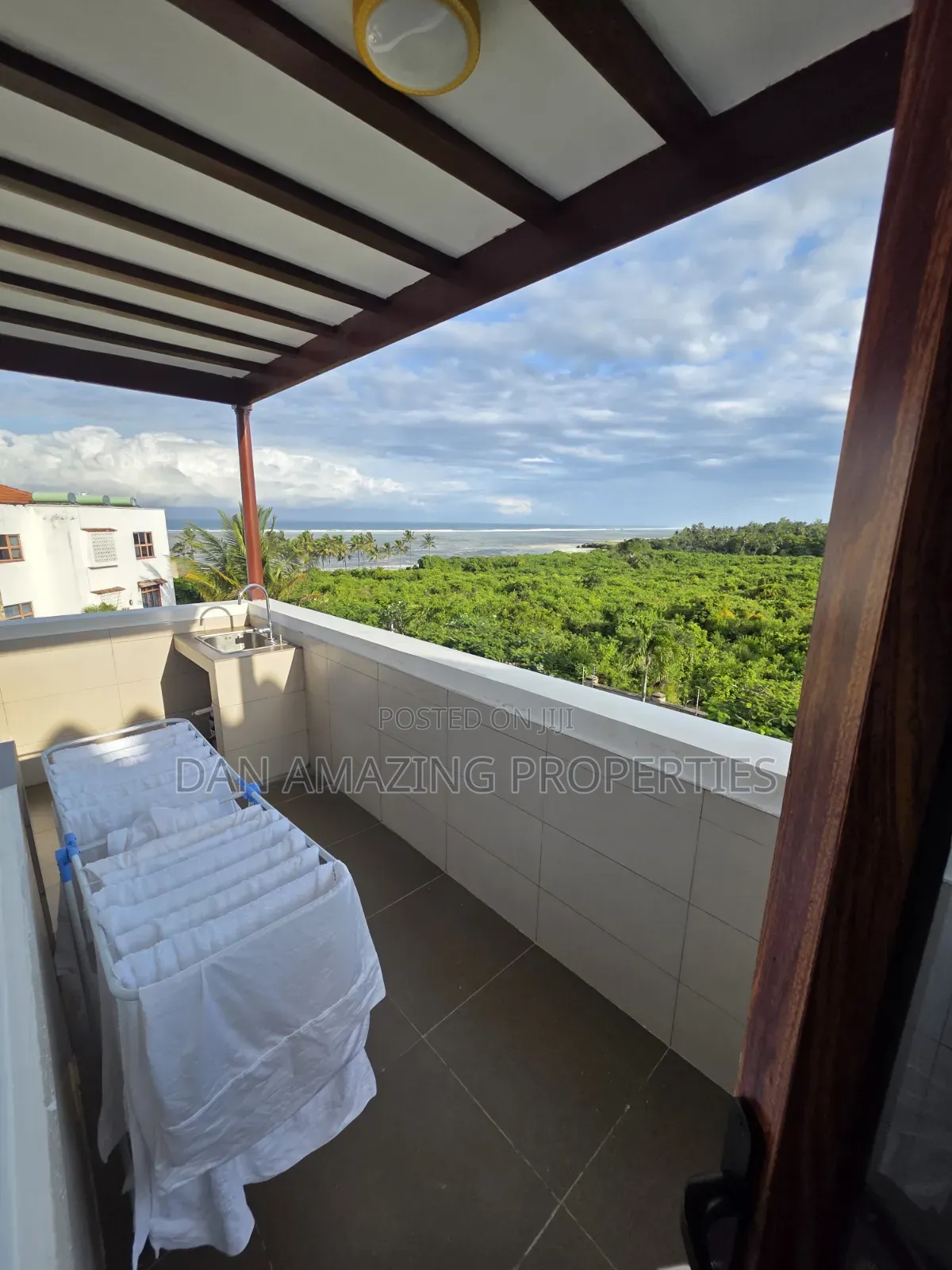 2 Bedrooms Fully Furnished Beach BNB for Daily Rental in Kikambala