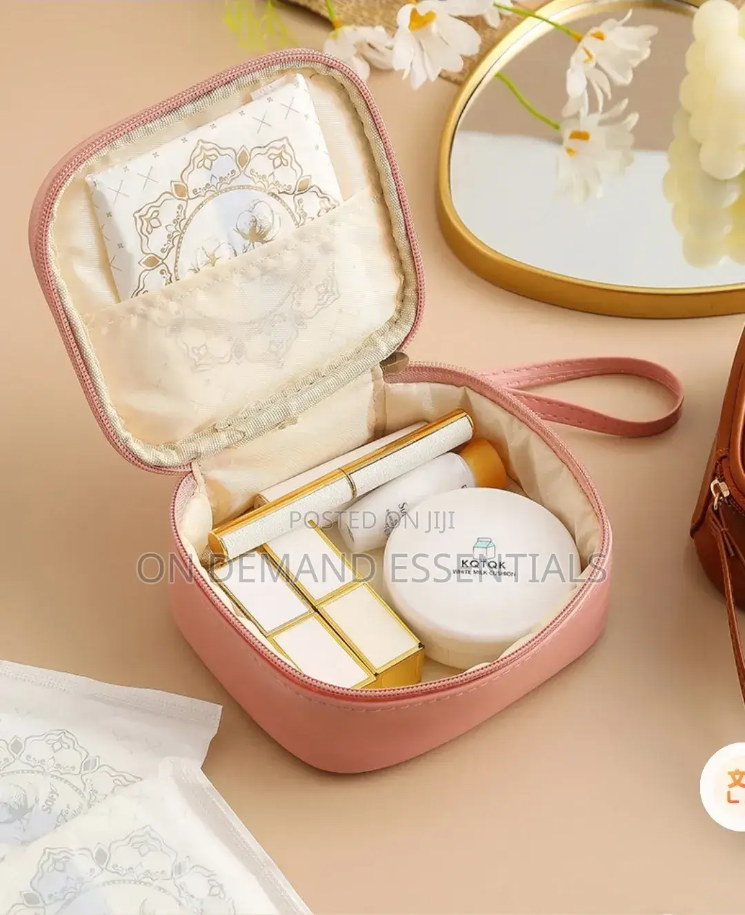Waterproof Mini Pads Pouch