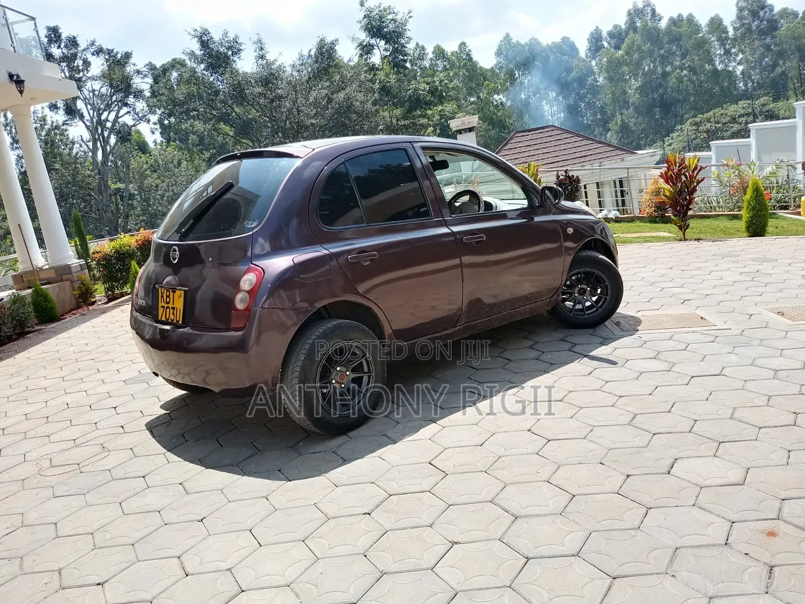 Nissan March 1.2 FWD 2005 Brown