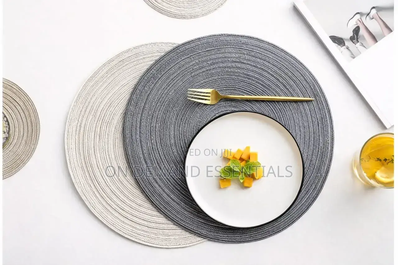 Elegant Round Woven Placemats Durable Washable