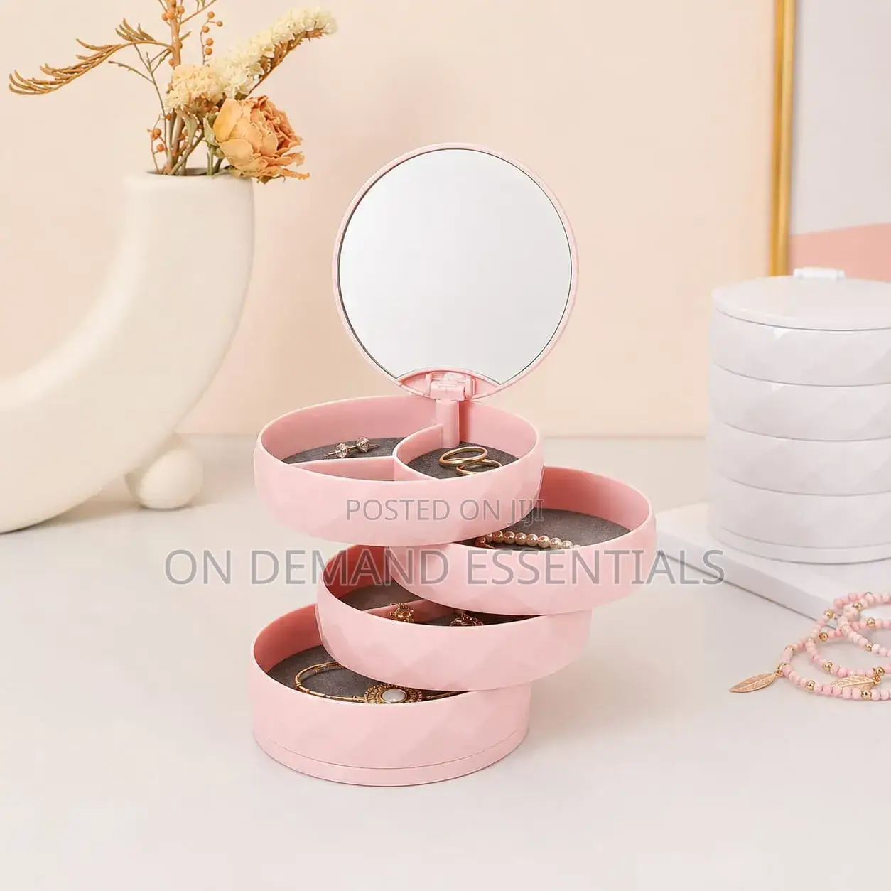 Diamond Pattern Rotating Makeup Organizer/Jewellery Organizer