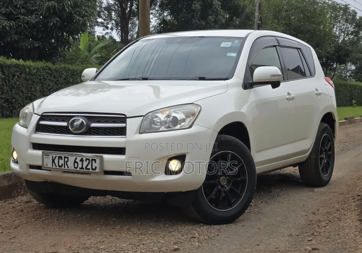Toyota RAV4 2012 White