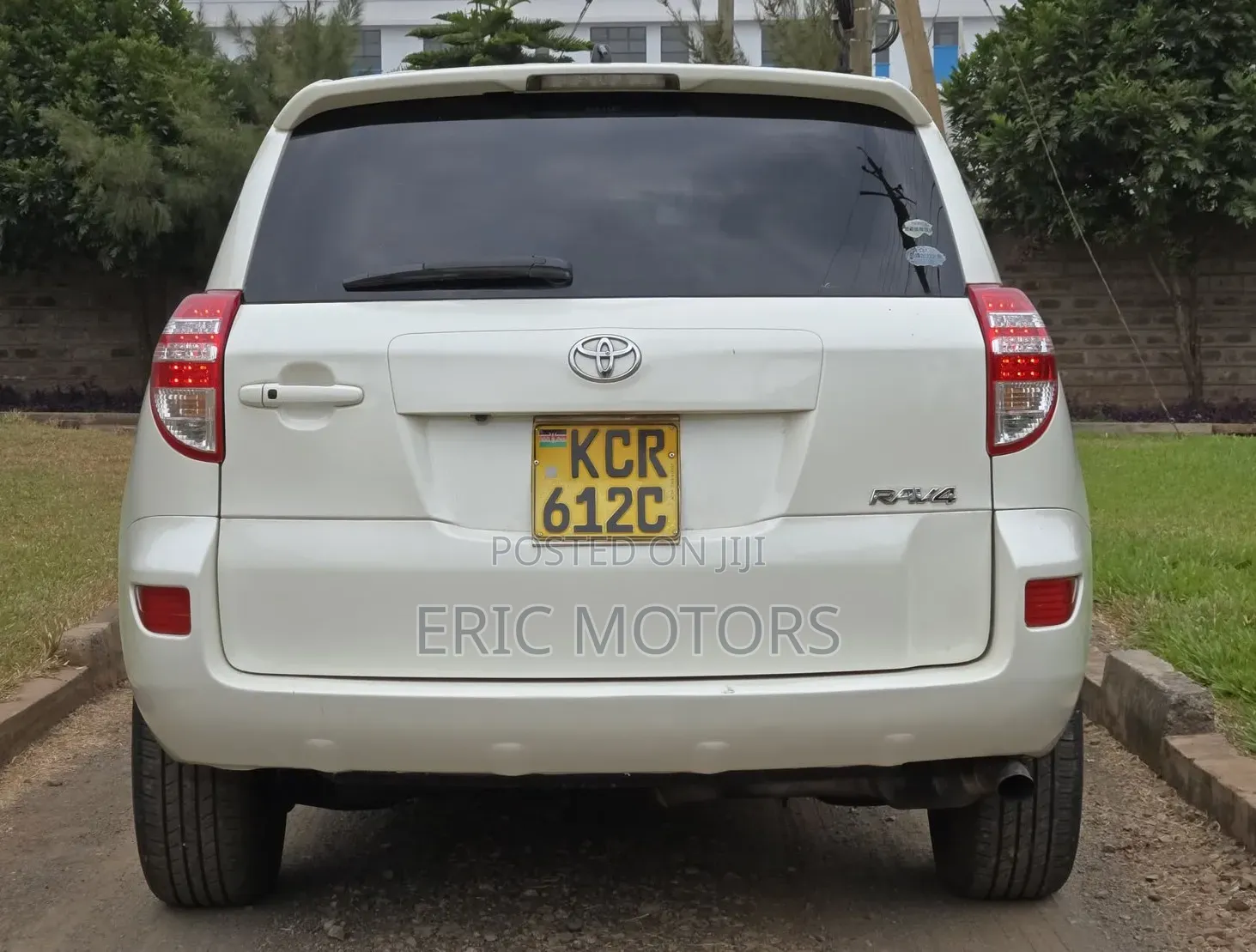 Toyota RAV4 2012 White