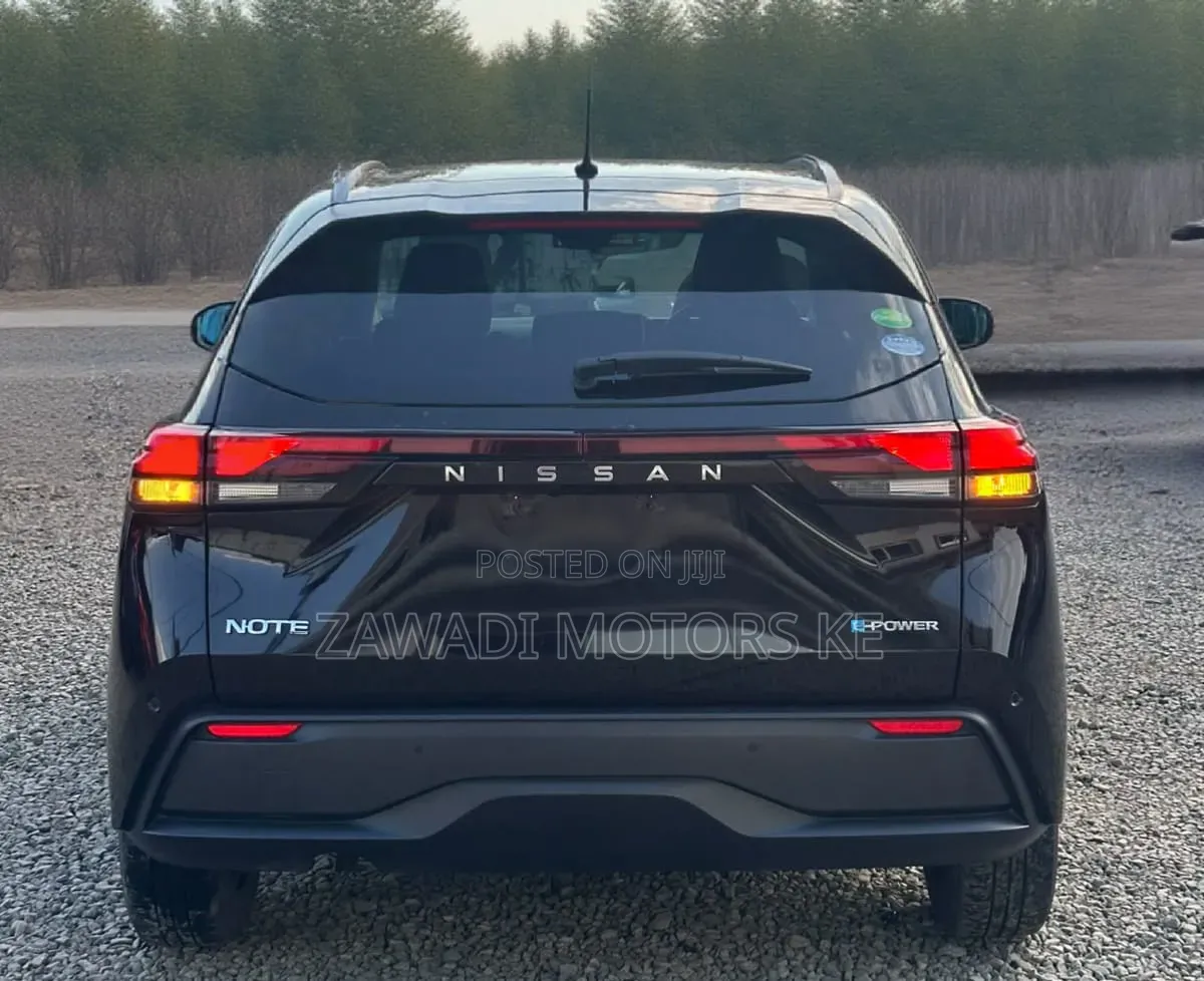 Nissan Note 1.2 Hybrid 2021 Black