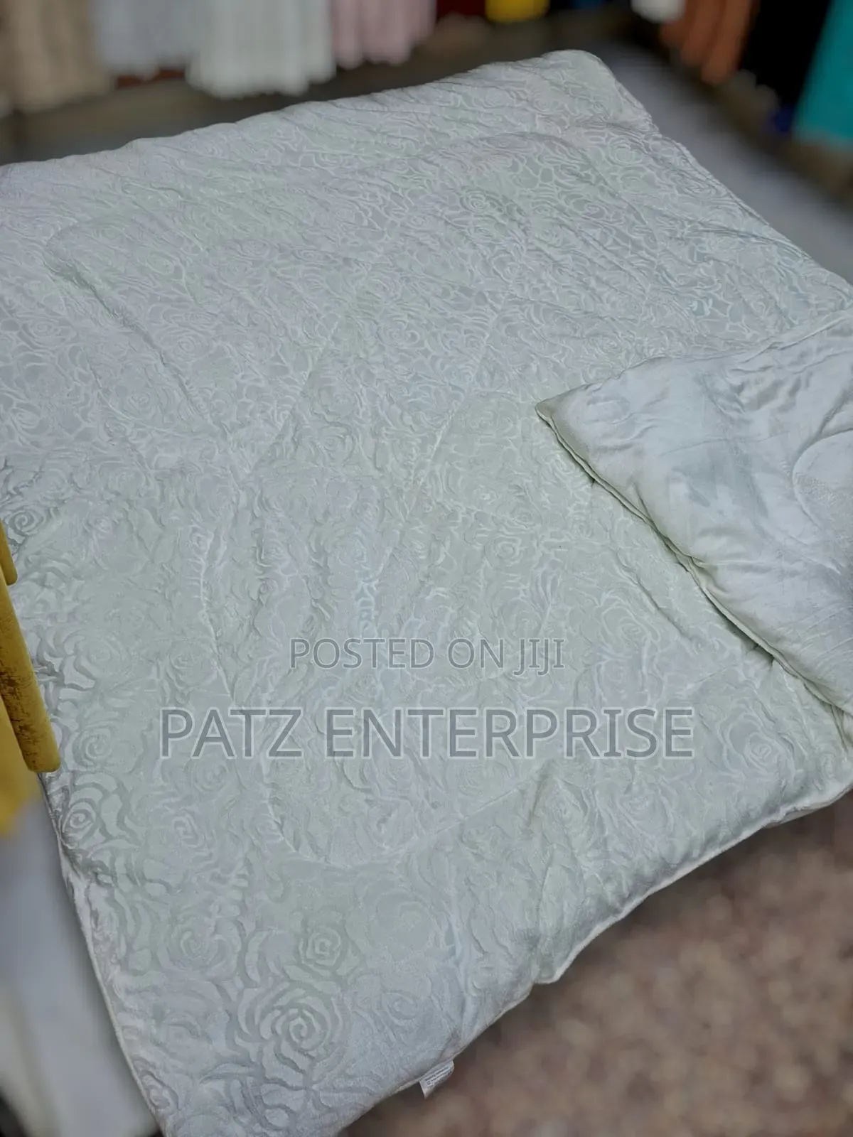 Plain Single Duvet