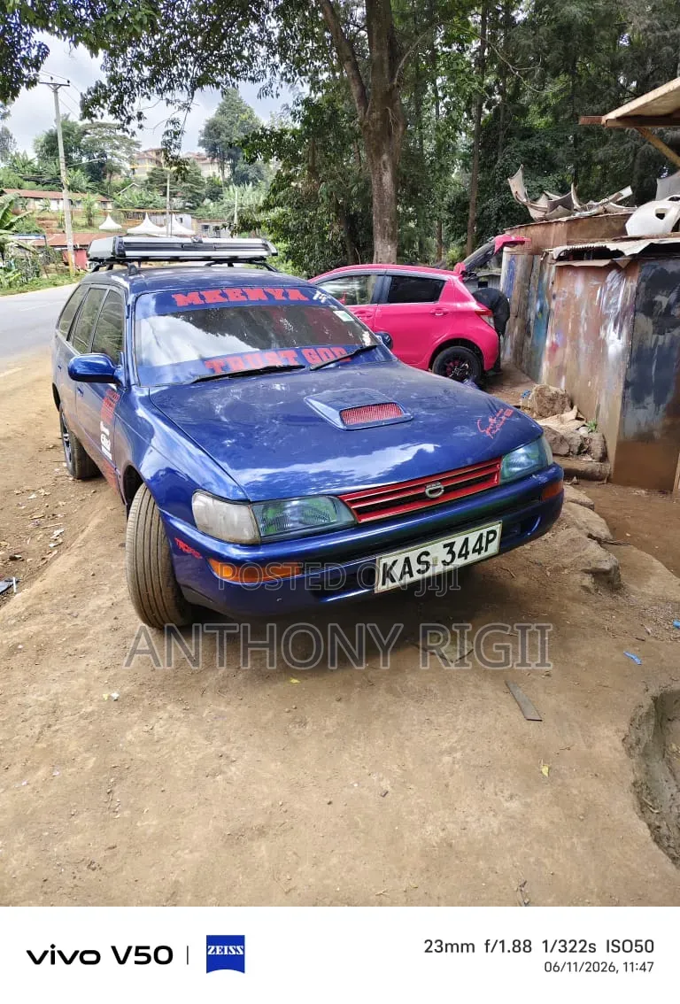 Toyota Corolla G-Touring 1998 Blue