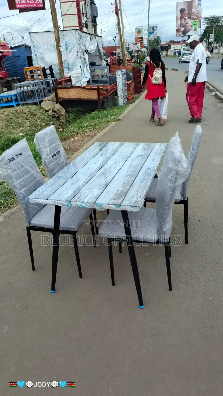 4 Seater Glass Dining Table Set With Cushion Chair