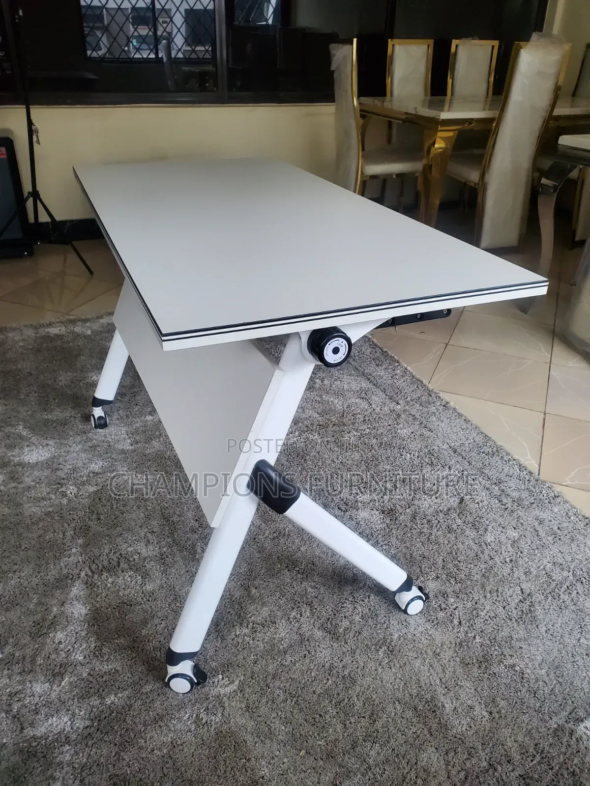 Moving Desk With Rolling Top