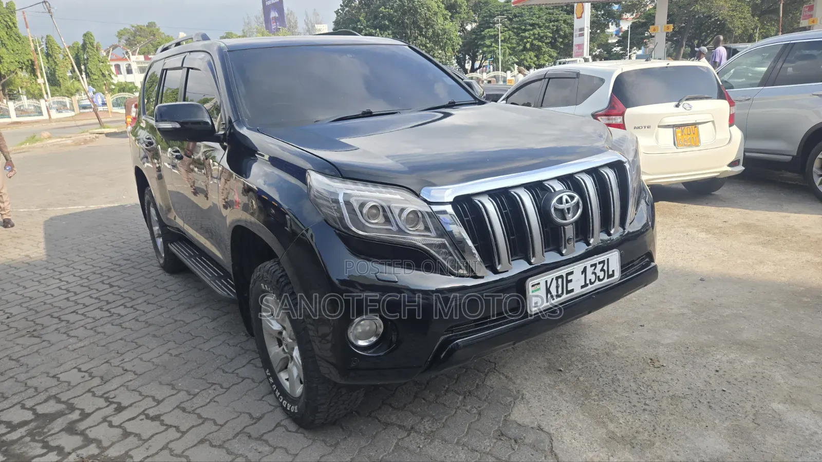 Toyota Land Cruiser Prado 2014 Black