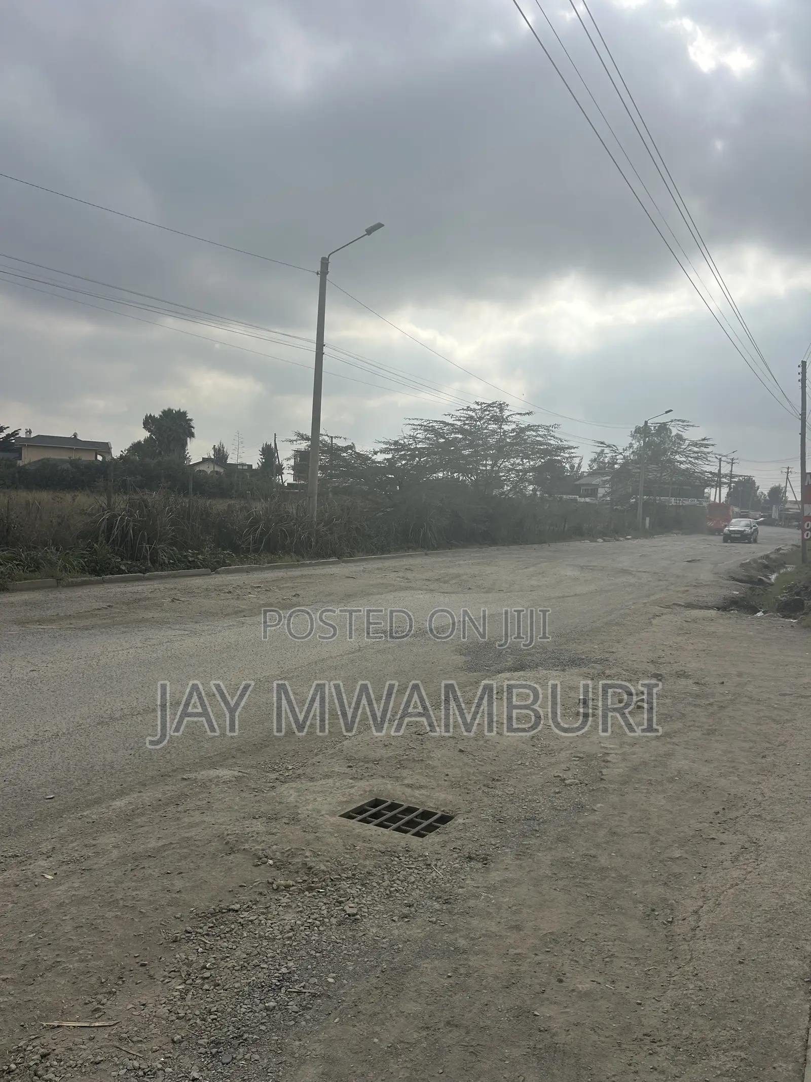 1 Acre Touching Tarmac Katani