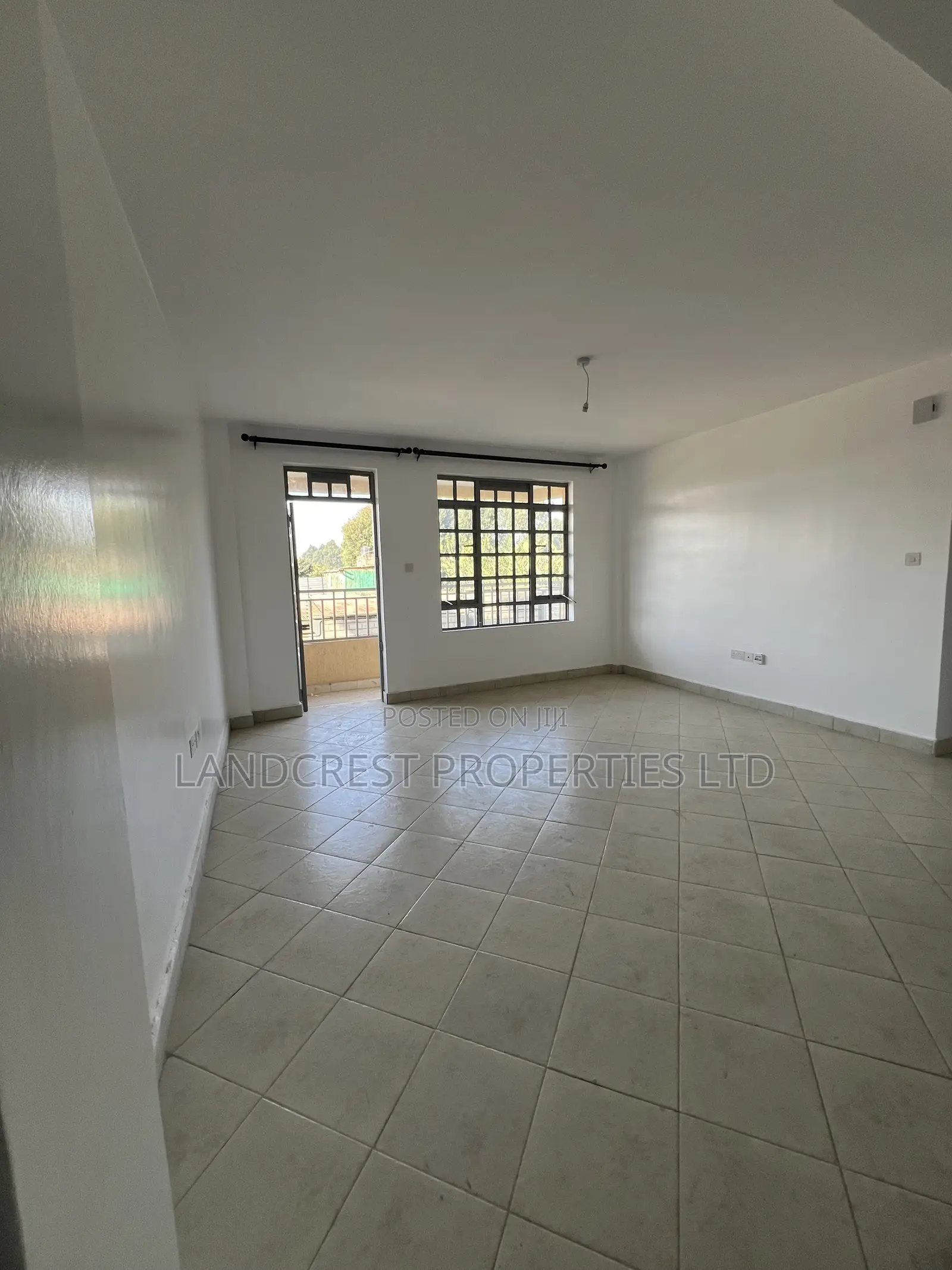 2bdrm Apartment in Zambezi/Sigona for rent