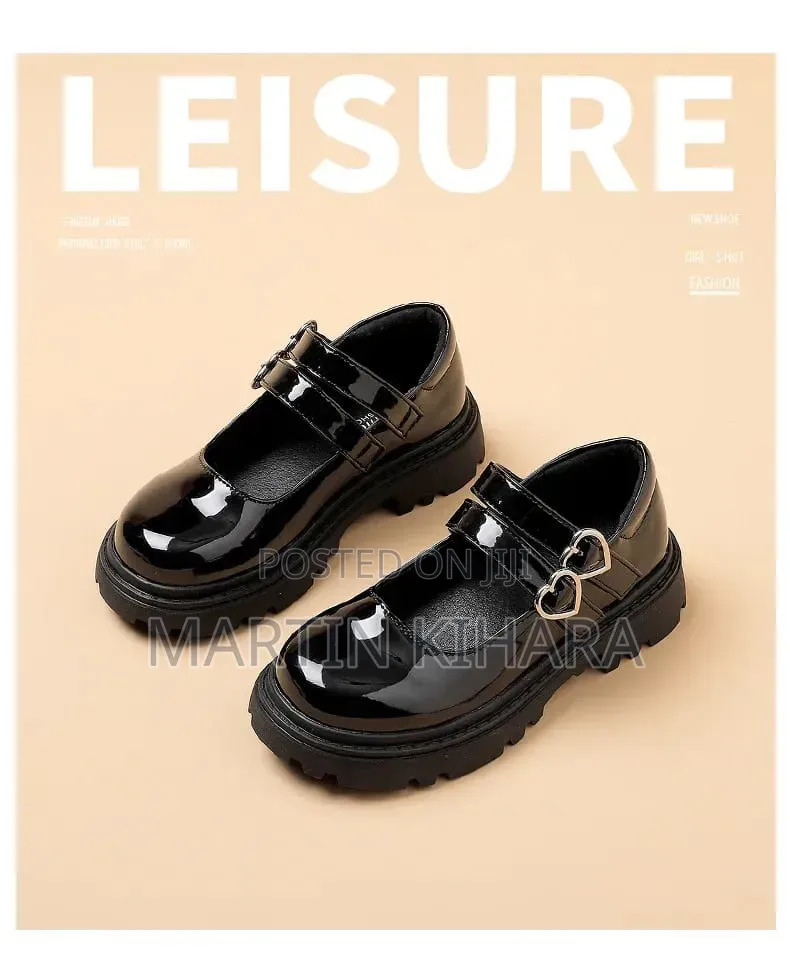 Girls Wetlook School Shoes (Size 26-36)