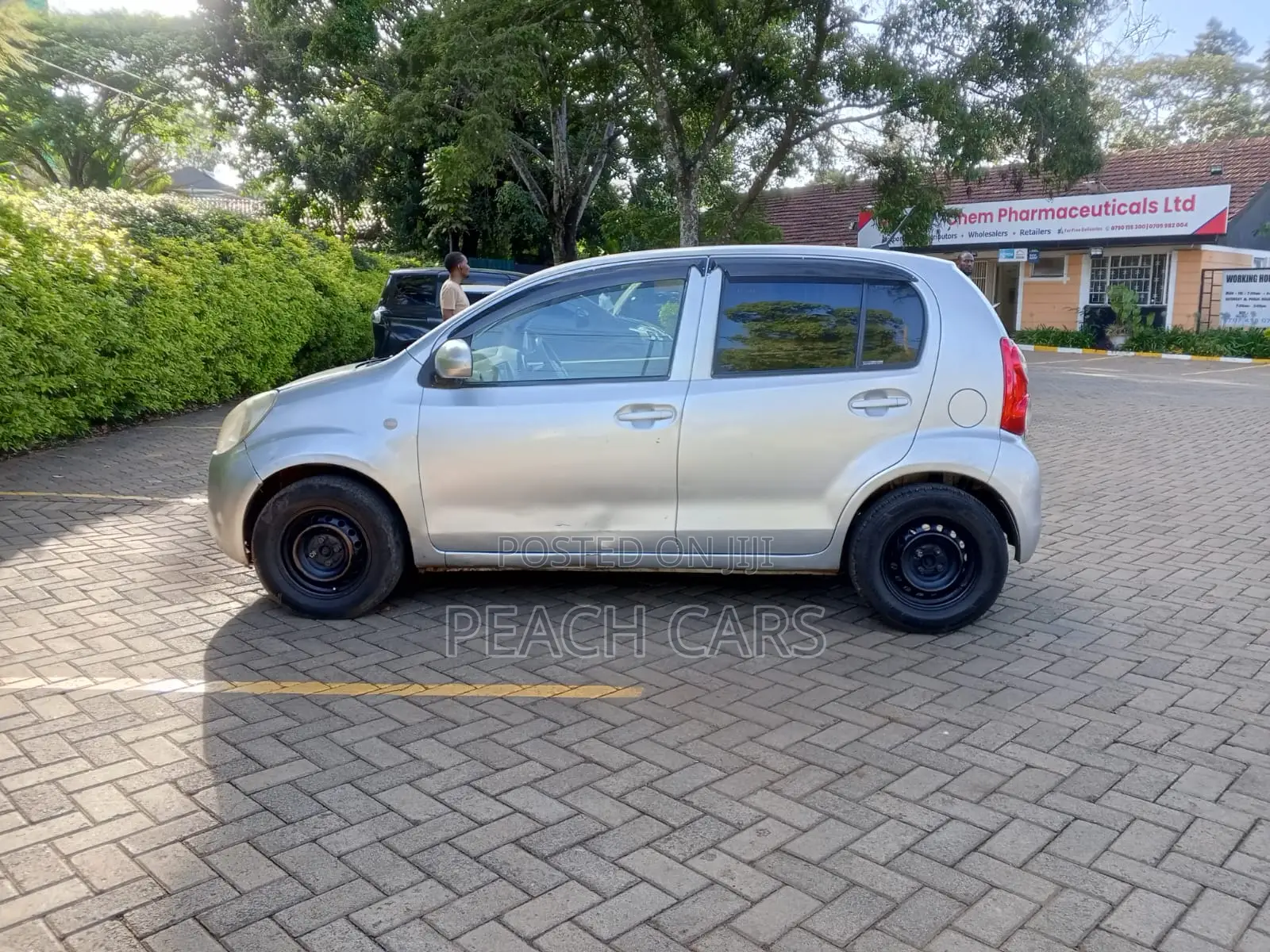 Toyota Passo 2013 Silver