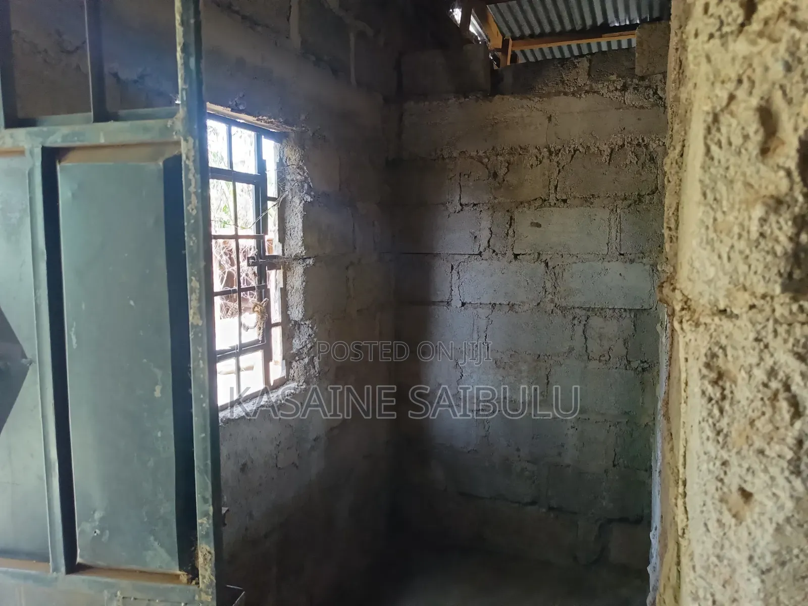 3bdrm Farm House in Tikondo, Kimana for sale