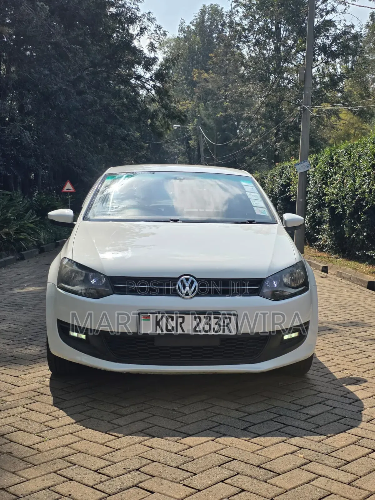 Volkswagen Polo 2012 White