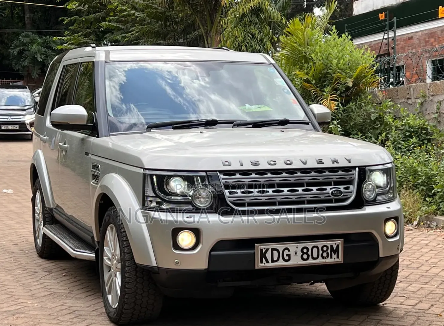 Land Rover Discovery 2014 Gray