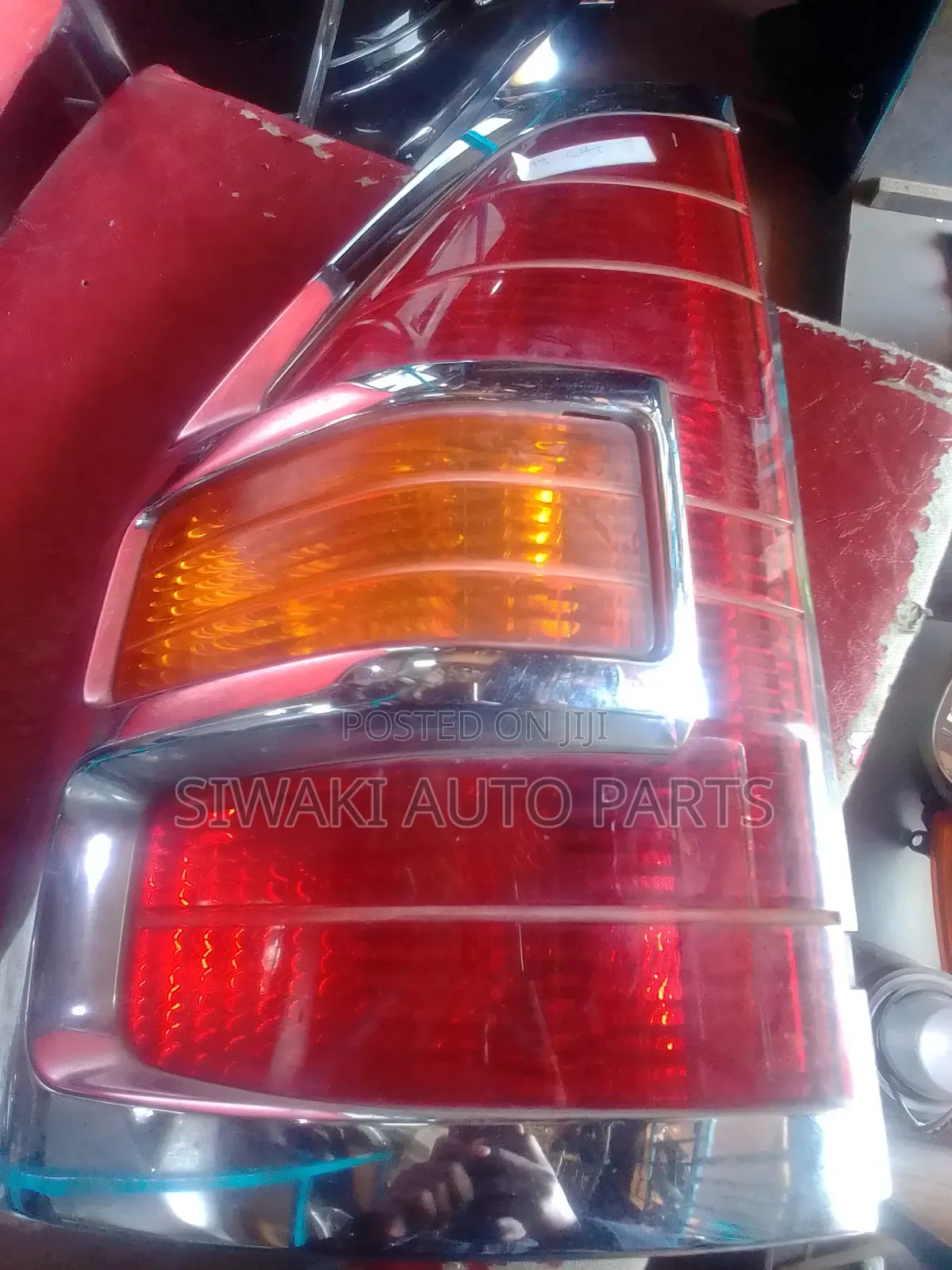Mitsubishi Pajero V73 Taillights With Orange