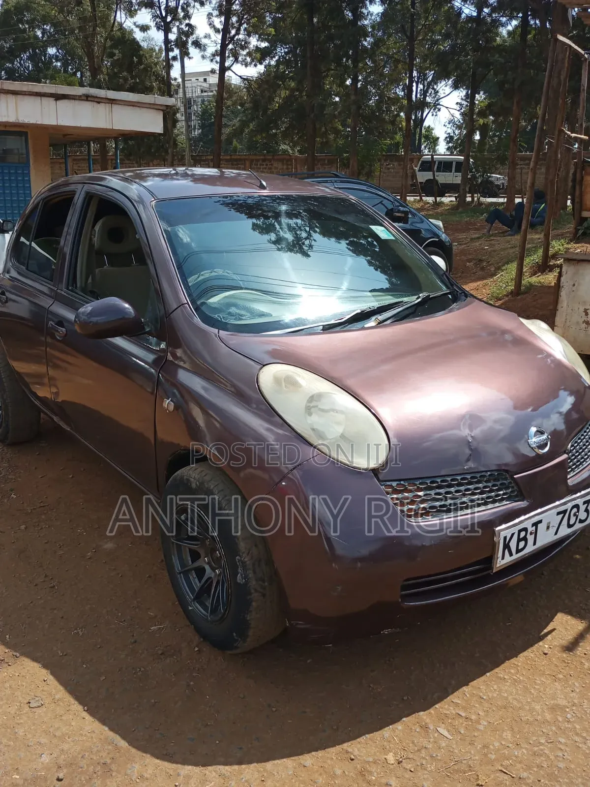Nissan March 1.2 12SR FWD 2006 Burgundy